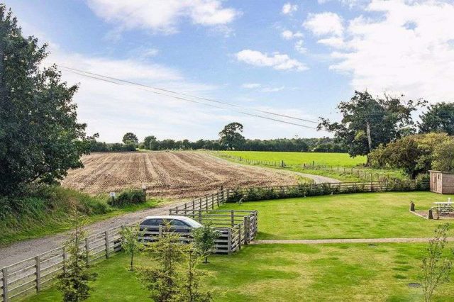  Image of 2 Bedroom Semi-Detached for sale at Thornton Bridge Helperby York, YO61 2RH